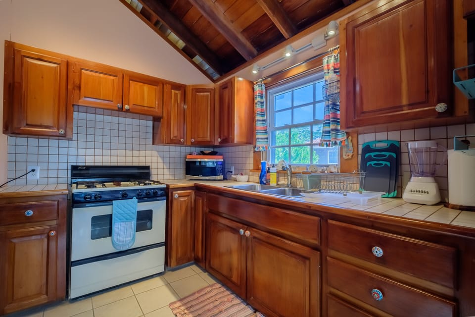 Kitchen (1)