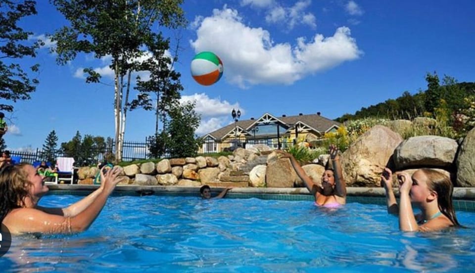 Blanc Mont Village Pool