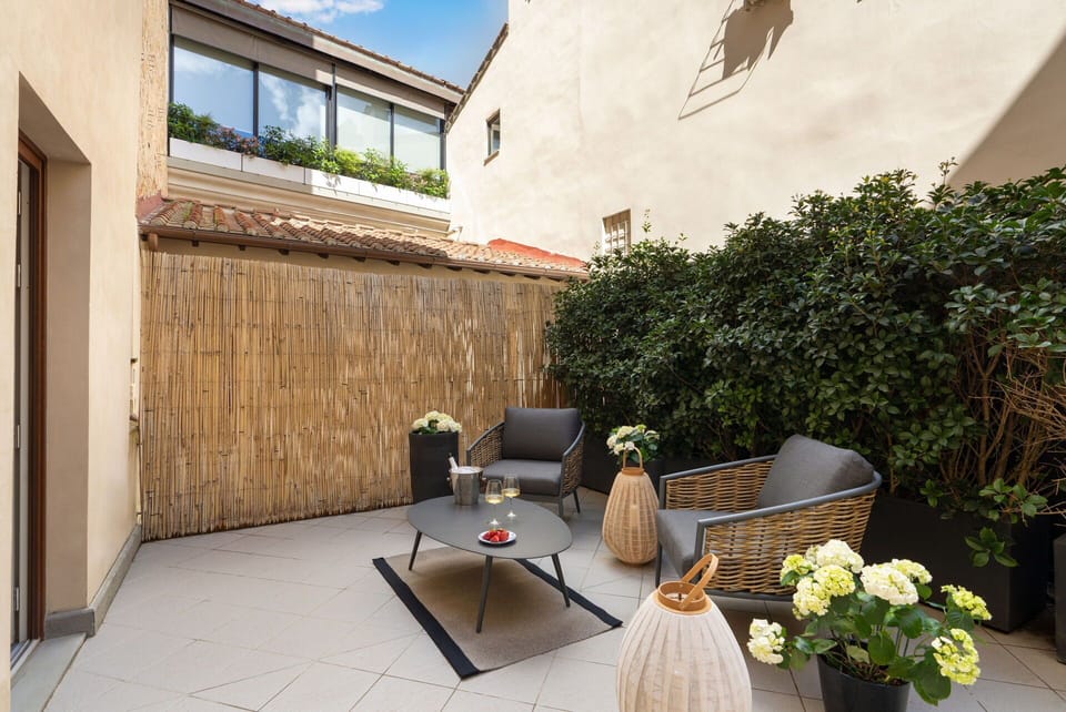 Autumn, Balcony / Terrace / Patio, Spring, Summer