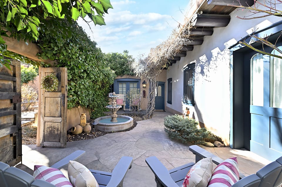 Private courtyard