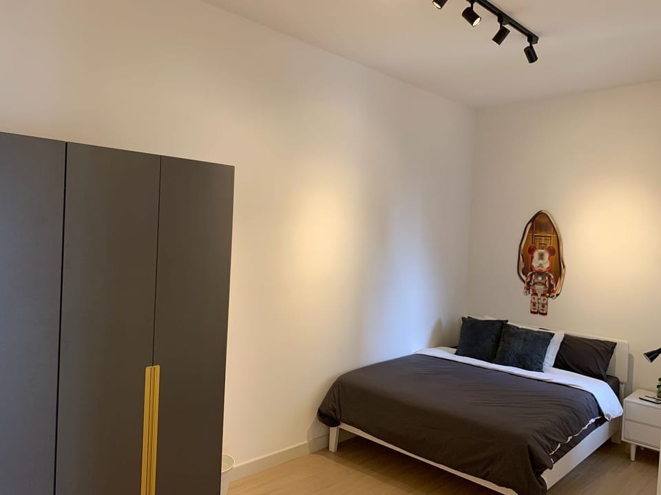 Exclusive Apartment | 2 bedrooms, iron/ironing board, free WiFi