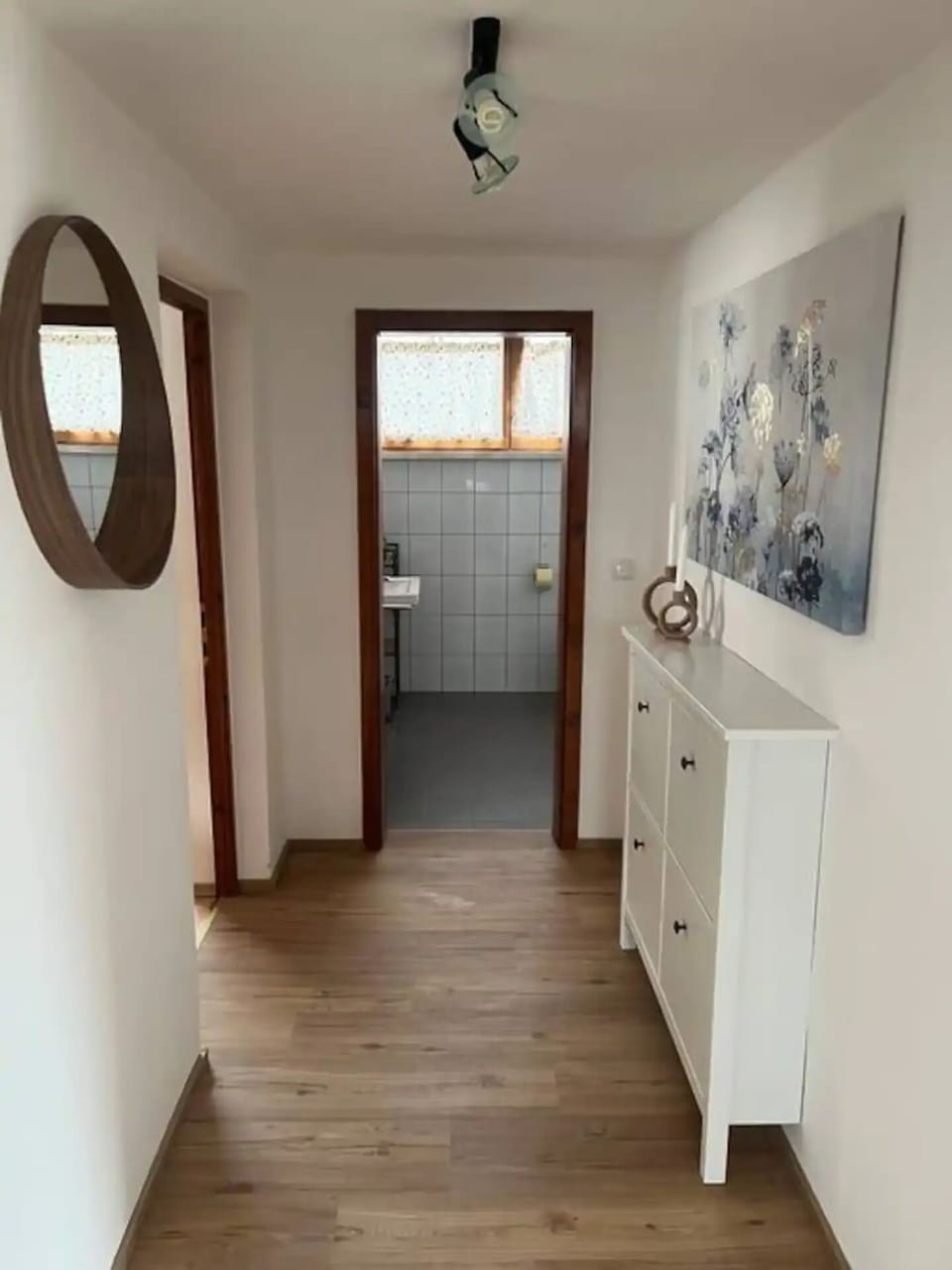 Apartment, 2 Bedrooms, Balcony, Mountain View | Living area | 55-inch Smart TV with satellite channels, Netflix, streaming services