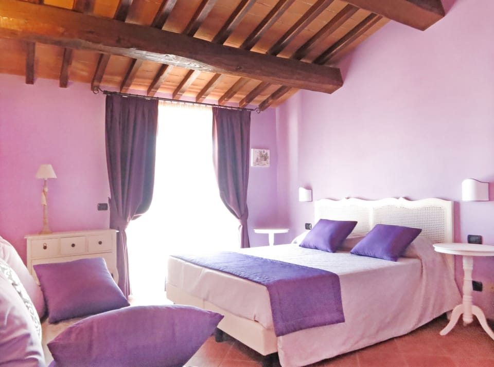 Triple Room | Down comforters, desk, free WiFi