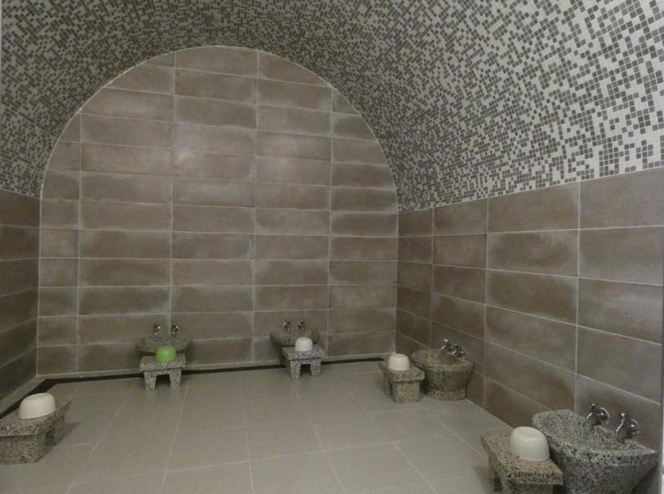 Steam room