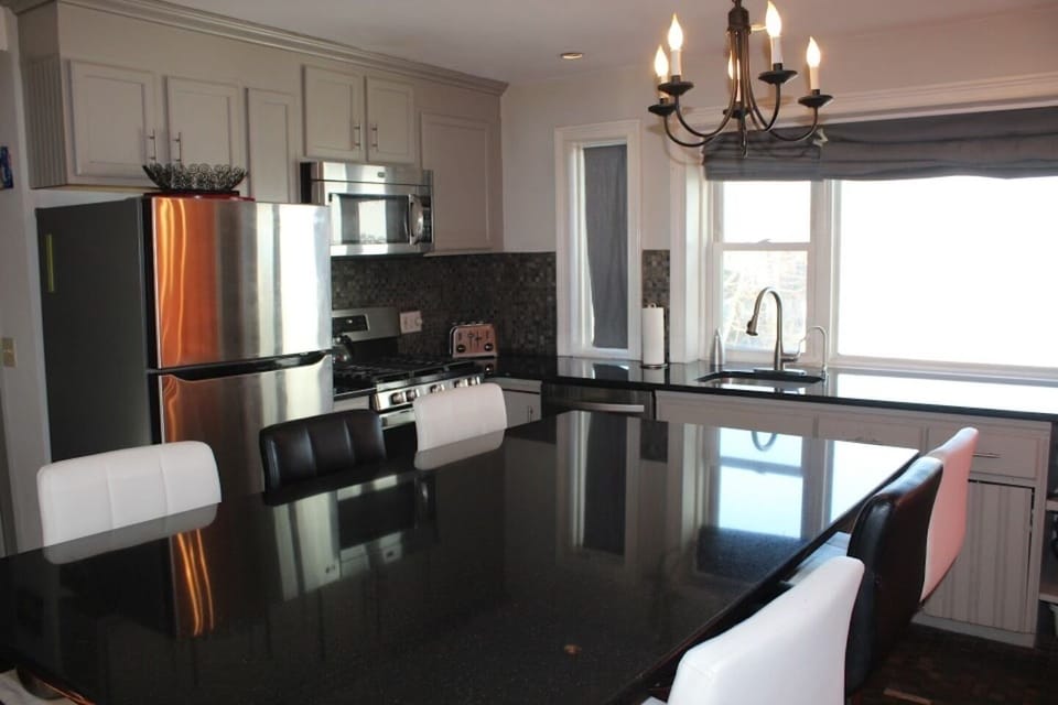 Kitchen island