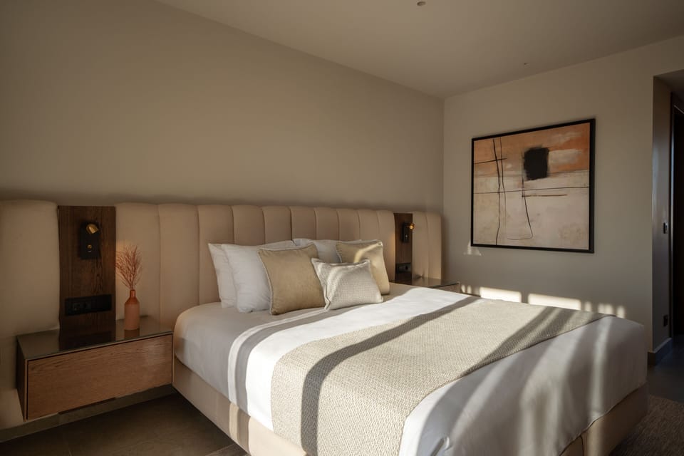 Double Room | Premium bedding, in-room safe, blackout drapes, soundproofing