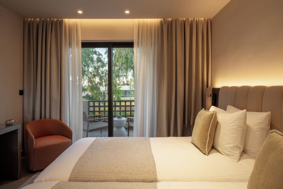 Double Room | Premium bedding, in-room safe, blackout drapes, soundproofing
