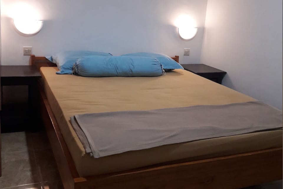 Deluxe Double Room | Bed sheets