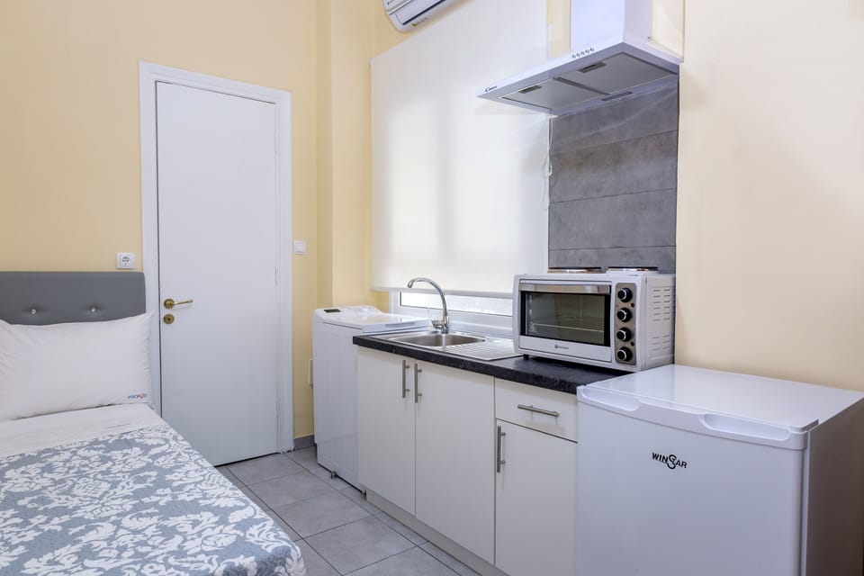City Apartment | 1 bedroom, iron/ironing board, free WiFi, bed sheets