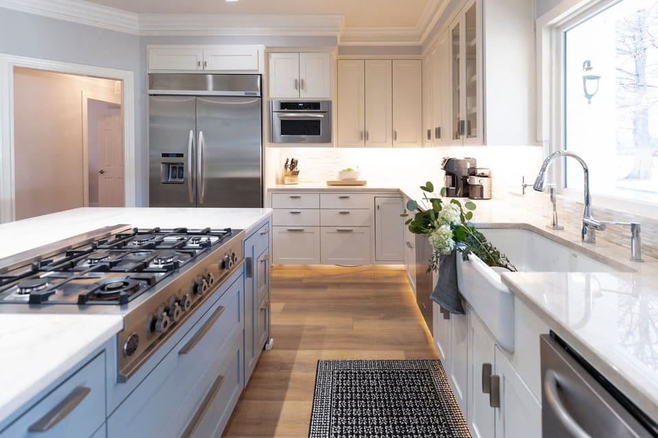 Fully Equipped Kitchen - Walker Luxury Vacation Rentals