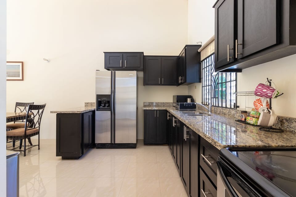 Villa, 3 Bedrooms, Private Pool | Private kitchen