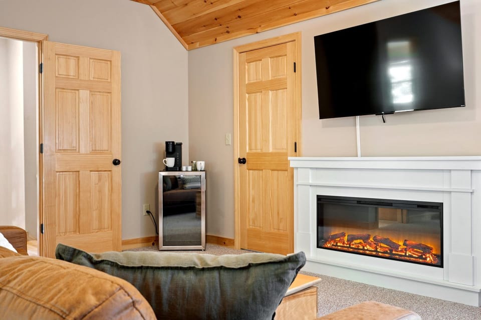Upstairs Master Suite Mini Coffee Bar