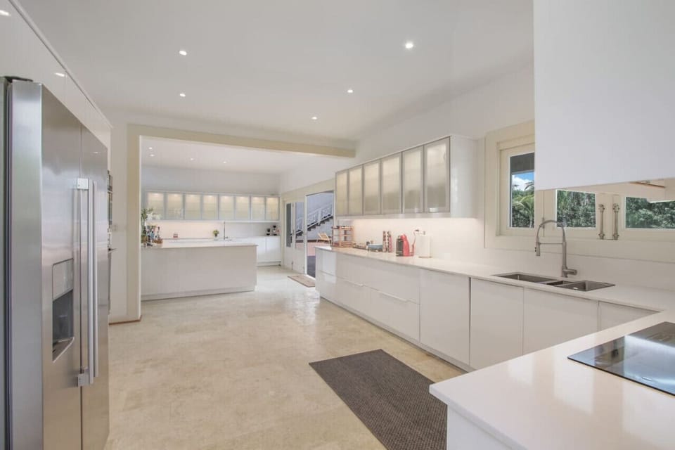 Caleton Estates 52: fully equipped kitchen
