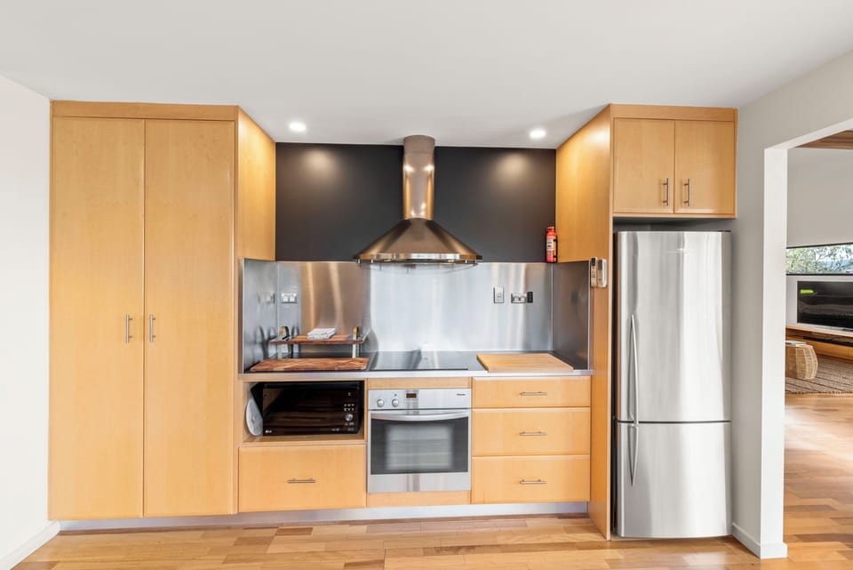 Kitchen (2)