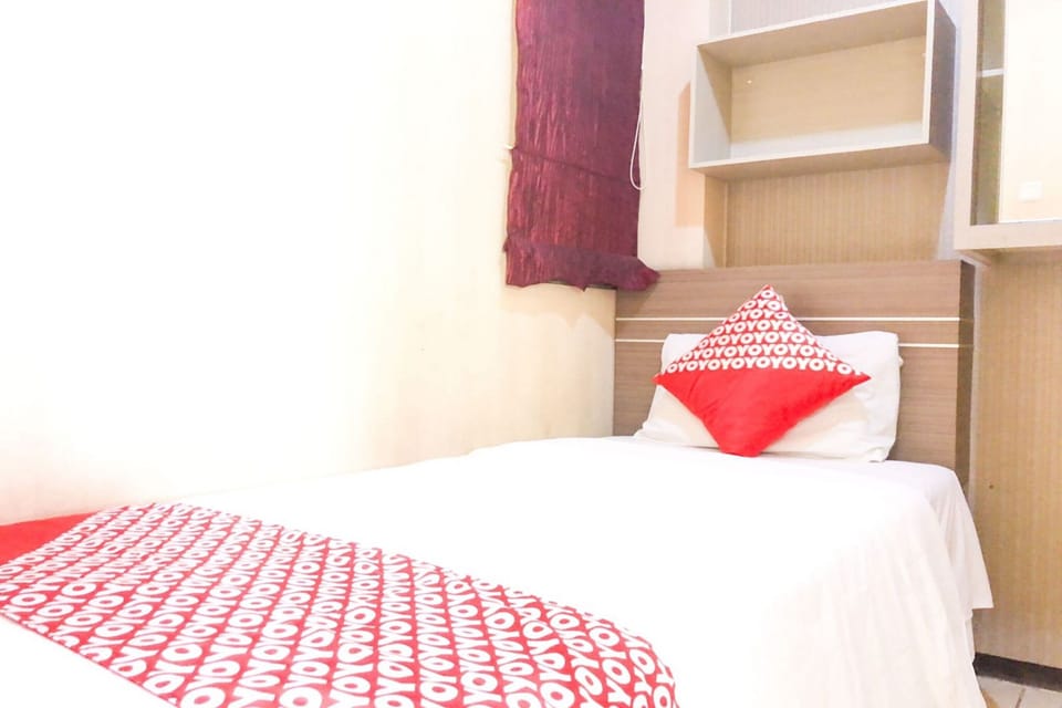 Standard Single Room | Free WiFi, bed sheets