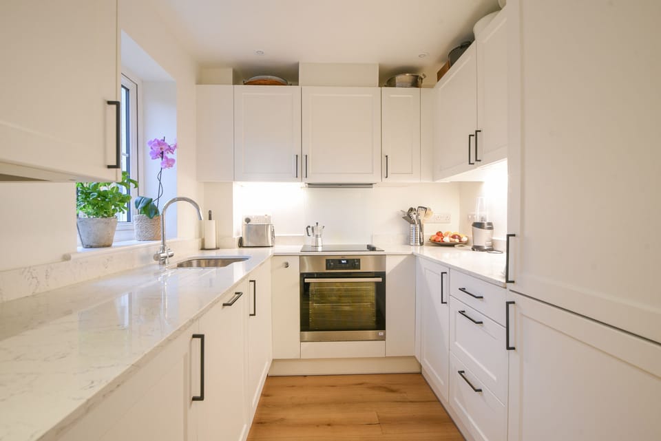 Fridge, dishwasher, electric kettle, toaster