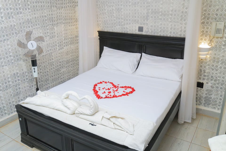 Standard Room | Individually furnished, desk, laptop workspace, free WiFi
