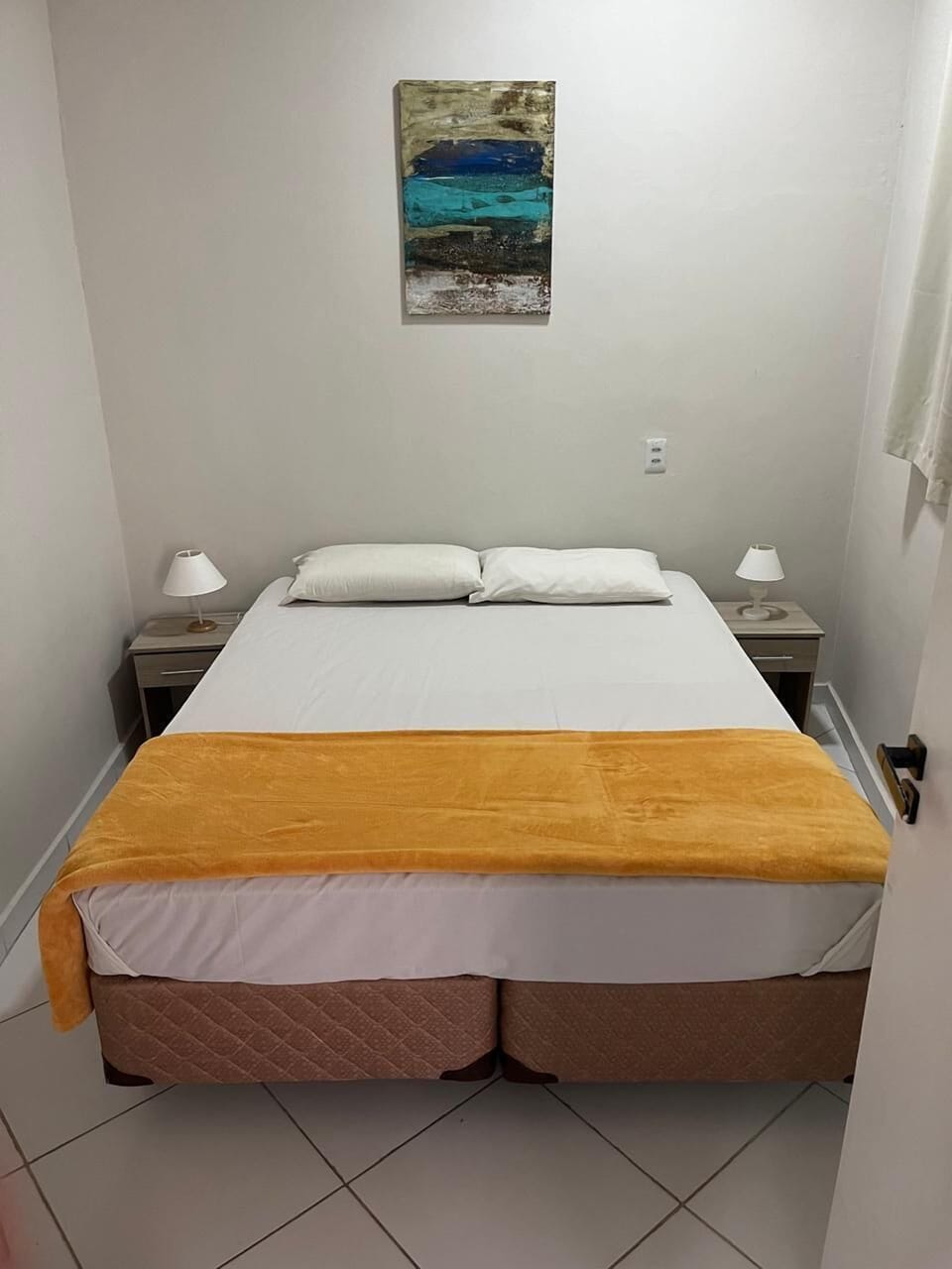 Standard Double Room | Free WiFi, bed sheets