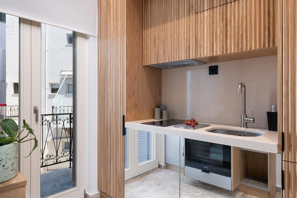 Luxury Apartment | Private kitchen | Full-size fridge, oven, stovetop, espresso maker