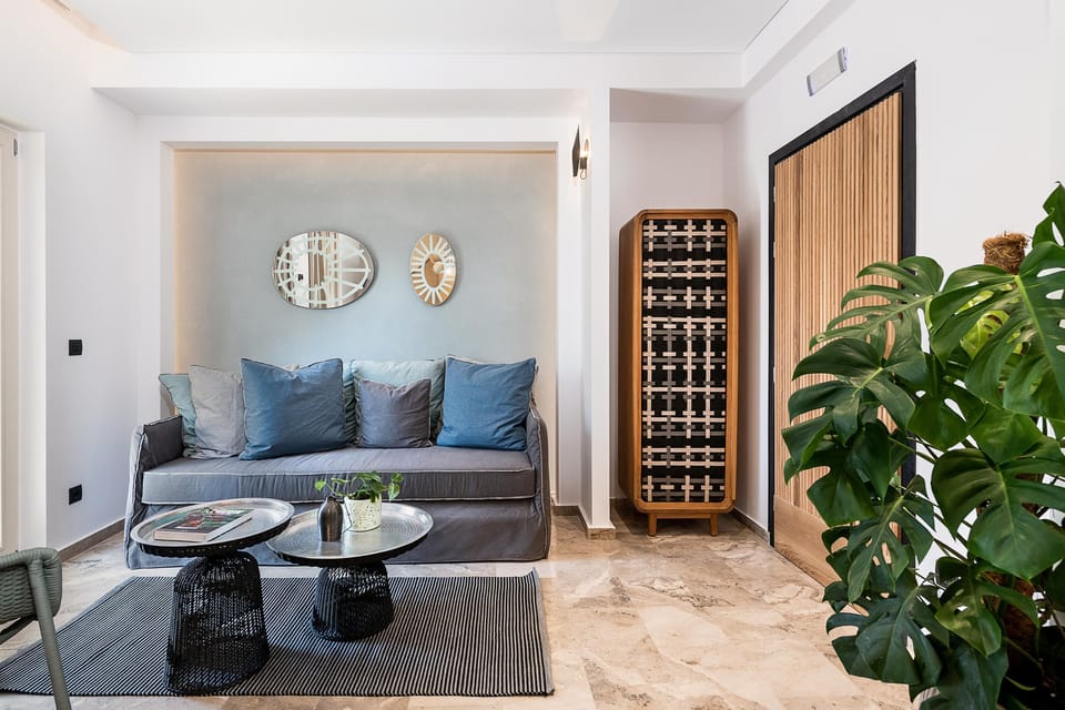 Luxury Apartment | Living area | 44-inch Smart TV with cable channels, Netflix, streaming services