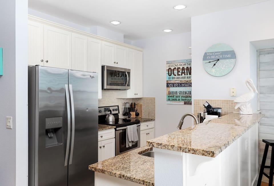 Fully equipped kitchen