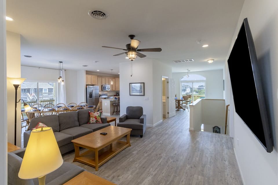 Top Level Living Area