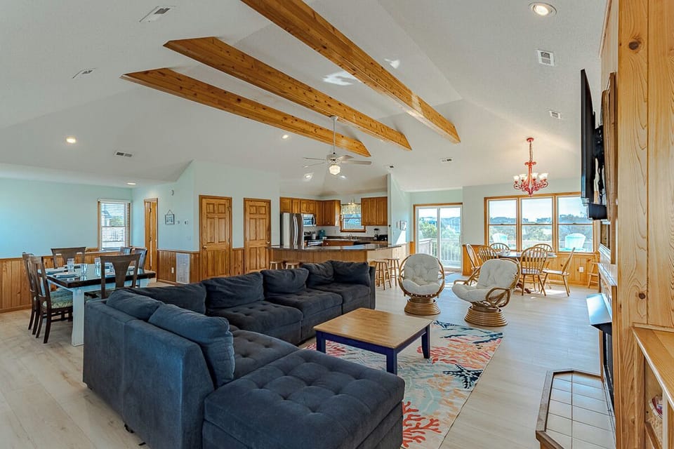 Top Level Living Area