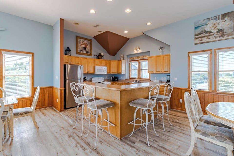 Top Level Kitchen