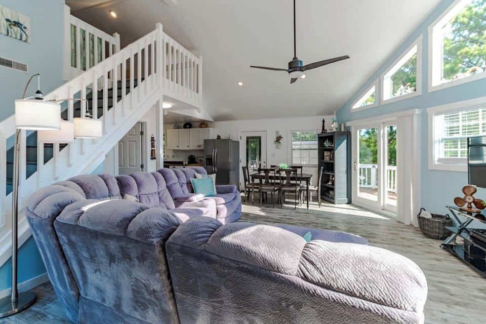 Top Level Living Area
