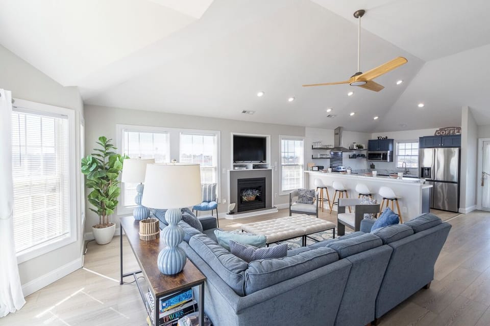 Top Level Living Area