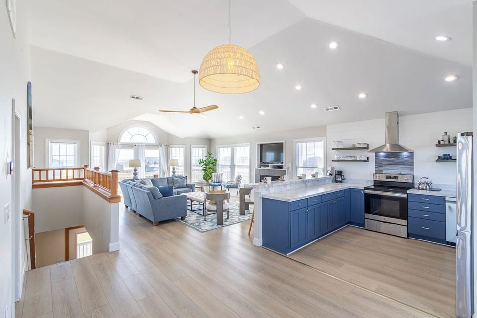 Top Level Living Area