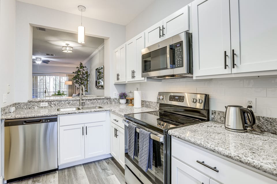 Kitchen | Refrigerator | 1st Floor