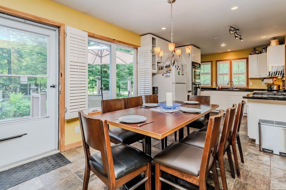 Large dining area