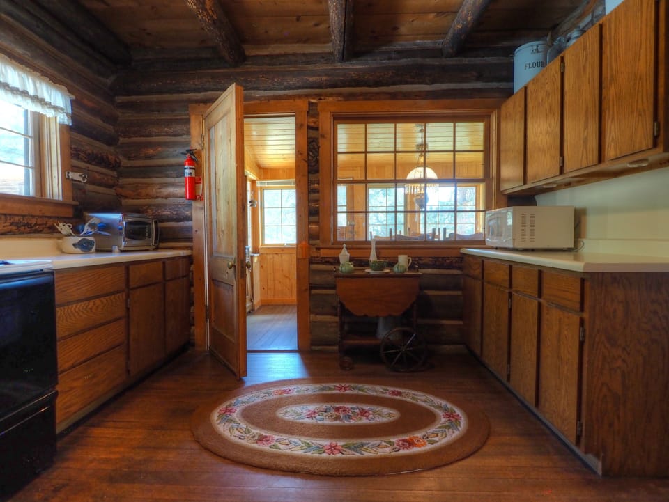 View from the kitchen to the dining room