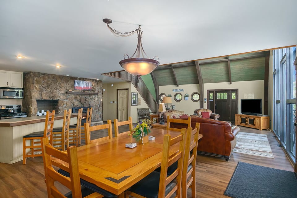 Open concept dining, kitchen and living areas