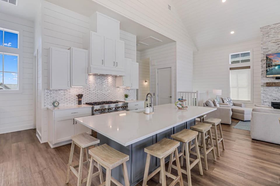 House (5 Bedrooms) | Interior