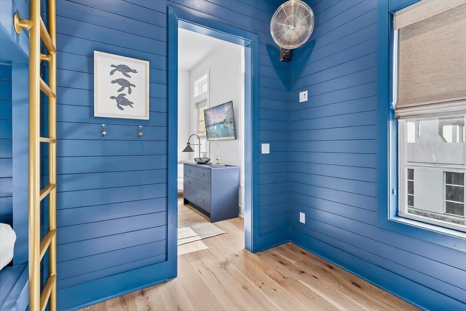 House (Multiple Bedrooms) | Interior