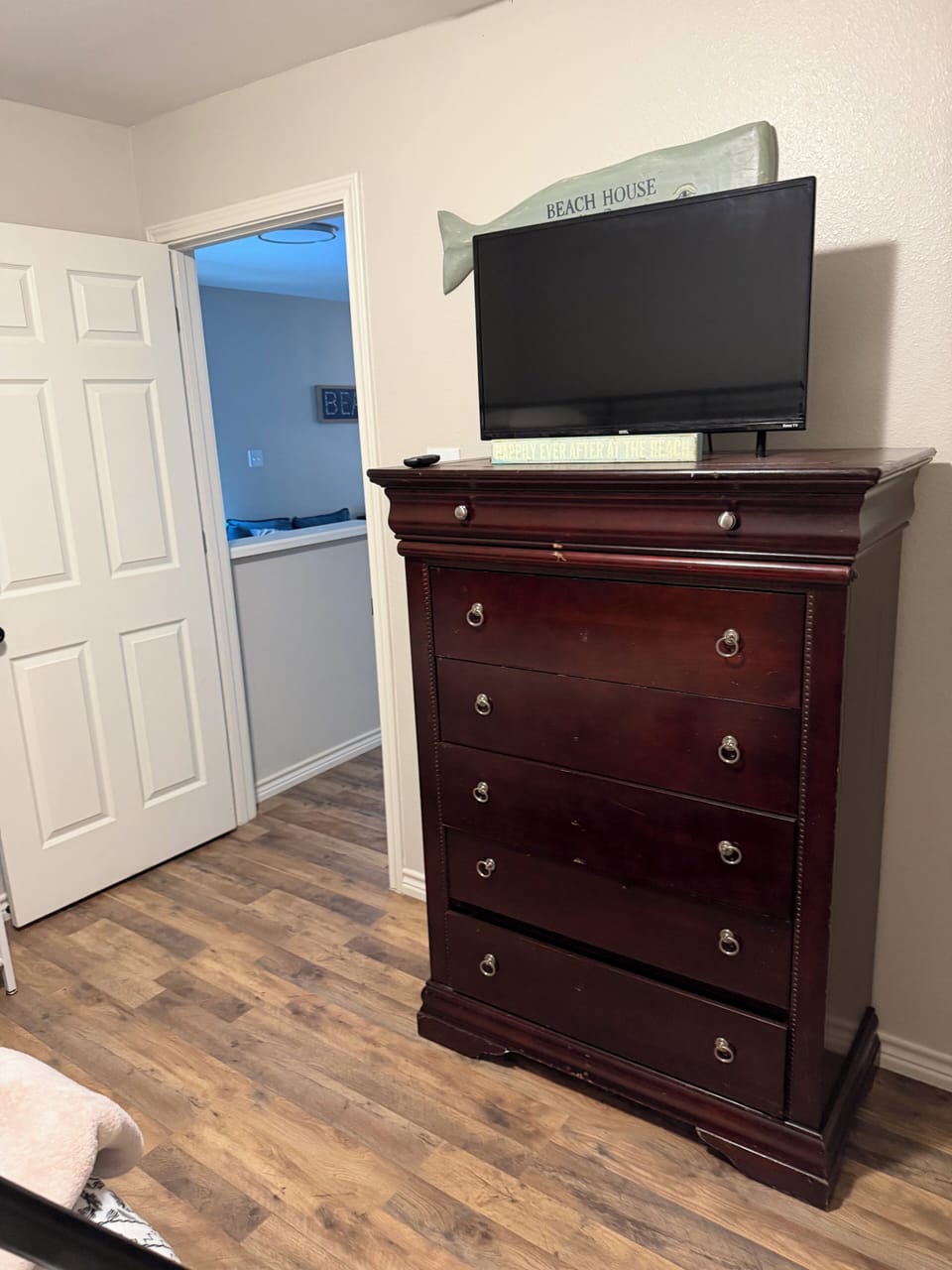 3rd Bedroom comes with TV and bunk beds.