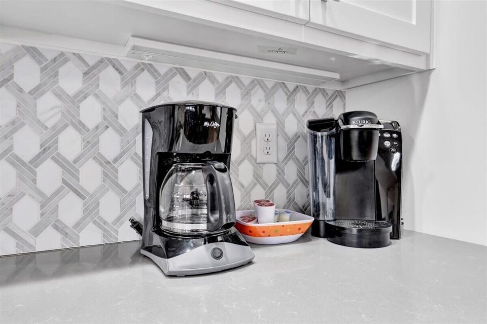 Pot and KCup  Makers