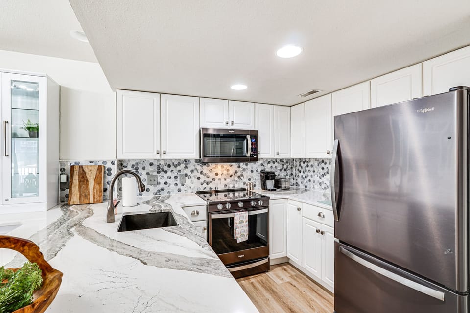 Kitchen | Dishwasher