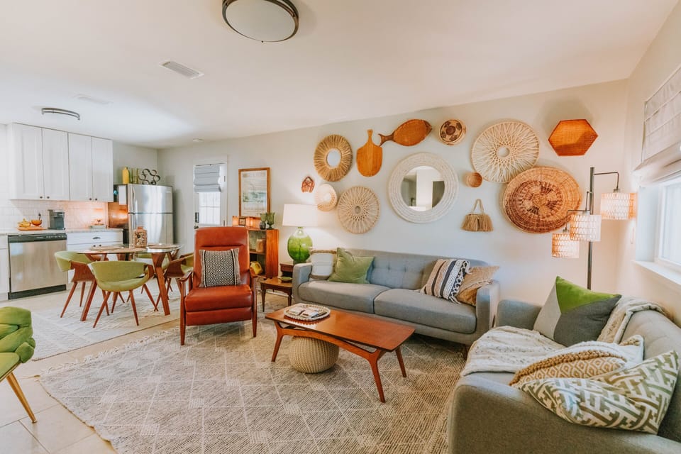 Artfully decorated Living Room & Kitchen 