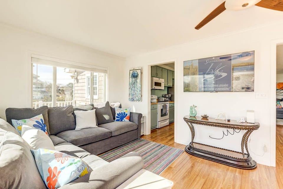 Top-Level Living Room with Deck Access