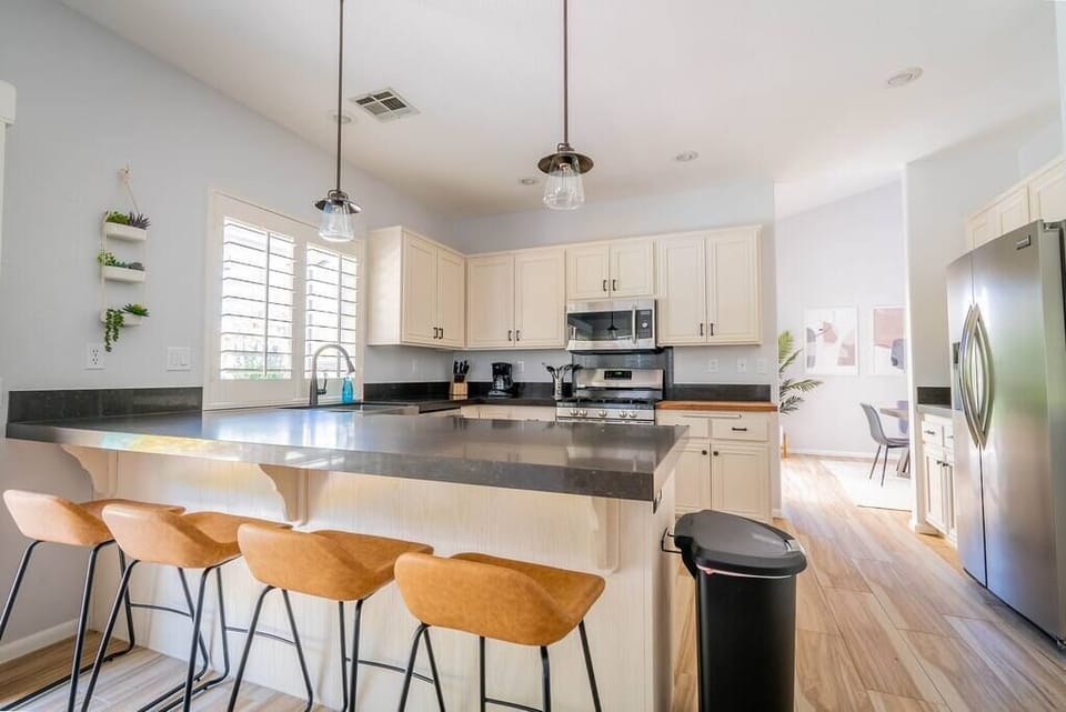 Easy access between kitchen and formal dining room. 
