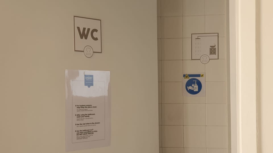 Room | Bathroom | Towels
