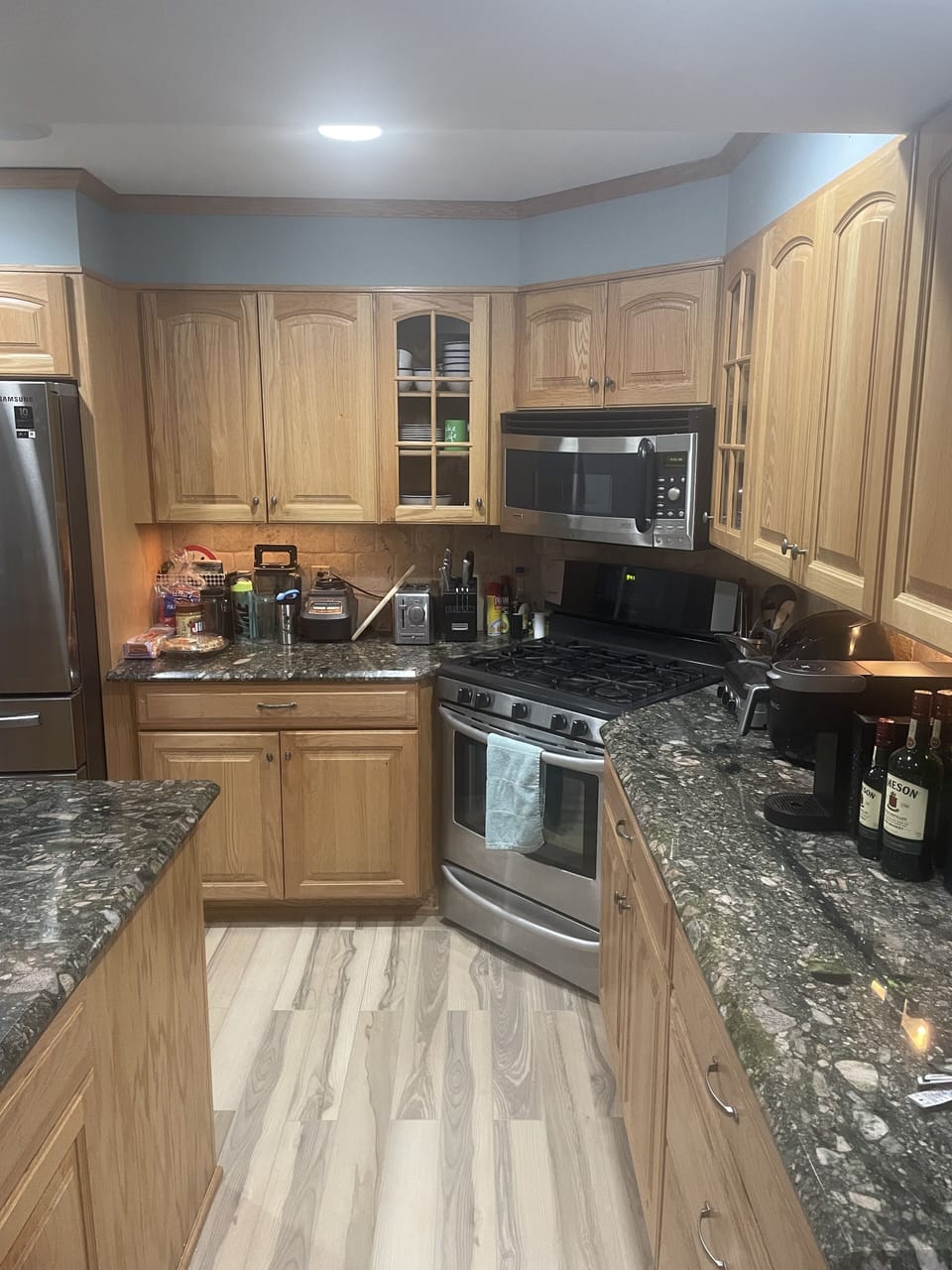 Kitchen 