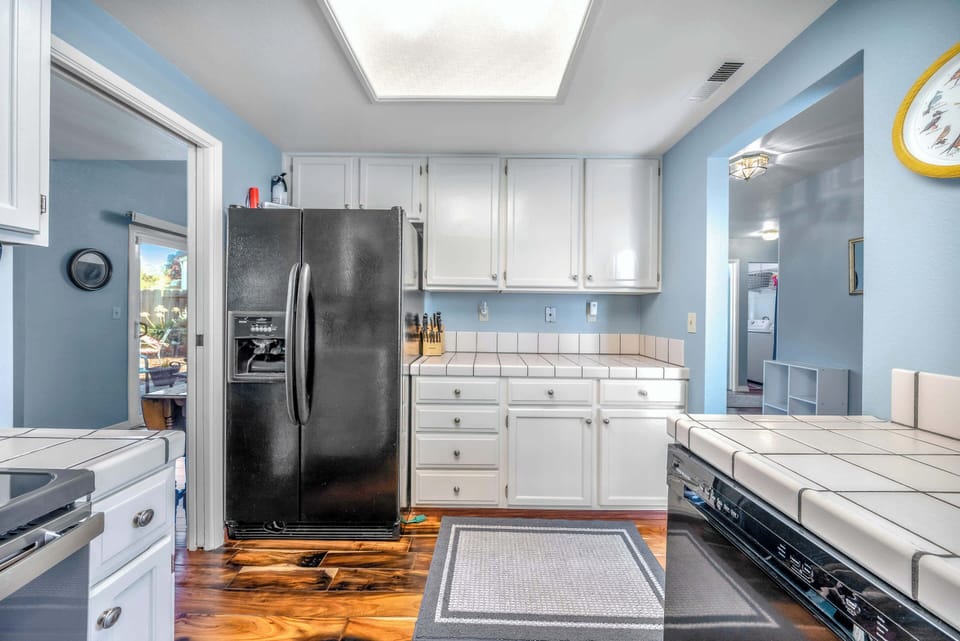 House, Multiple Beds, Patio, Garden View (Succulents & Seashells) | Private kitchen | Coffee/tea maker, fridge, microwave, oven