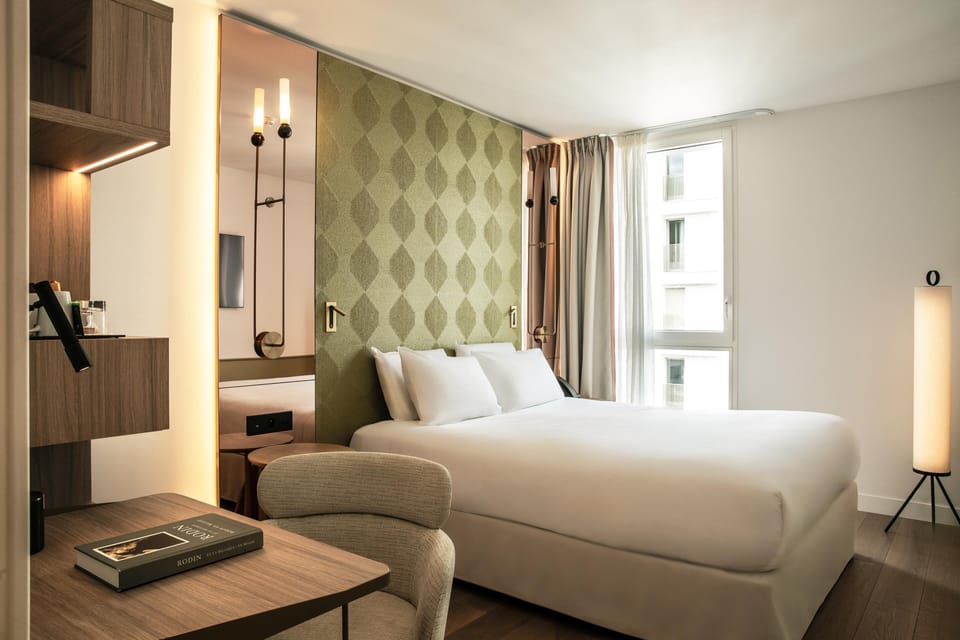 Standard Room, 1 Double Bed | Premium bedding, Select Comfort beds, in-room safe, desk