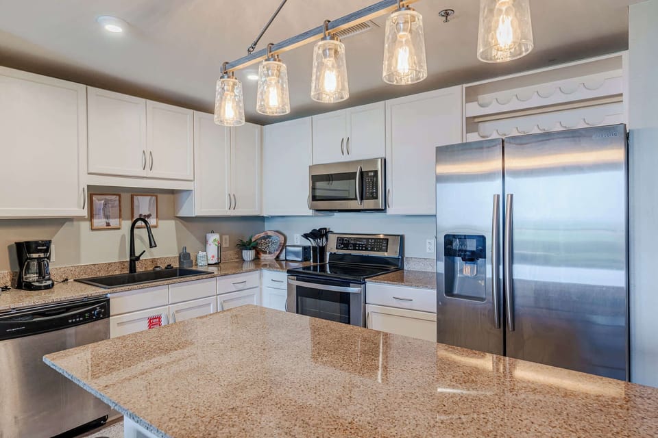 Condo, Multiple Beds, Balcony (Whitesands Retreat) | Private kitchen | Fridge, microwave, oven, stovetop