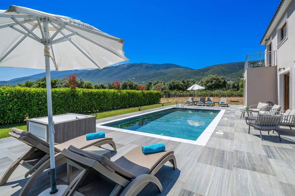 Villa Drogarati Retreat image
