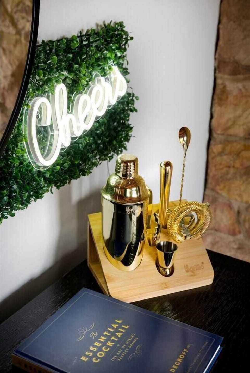 You're on vacation! Go ahead and enjoy a cocktail.